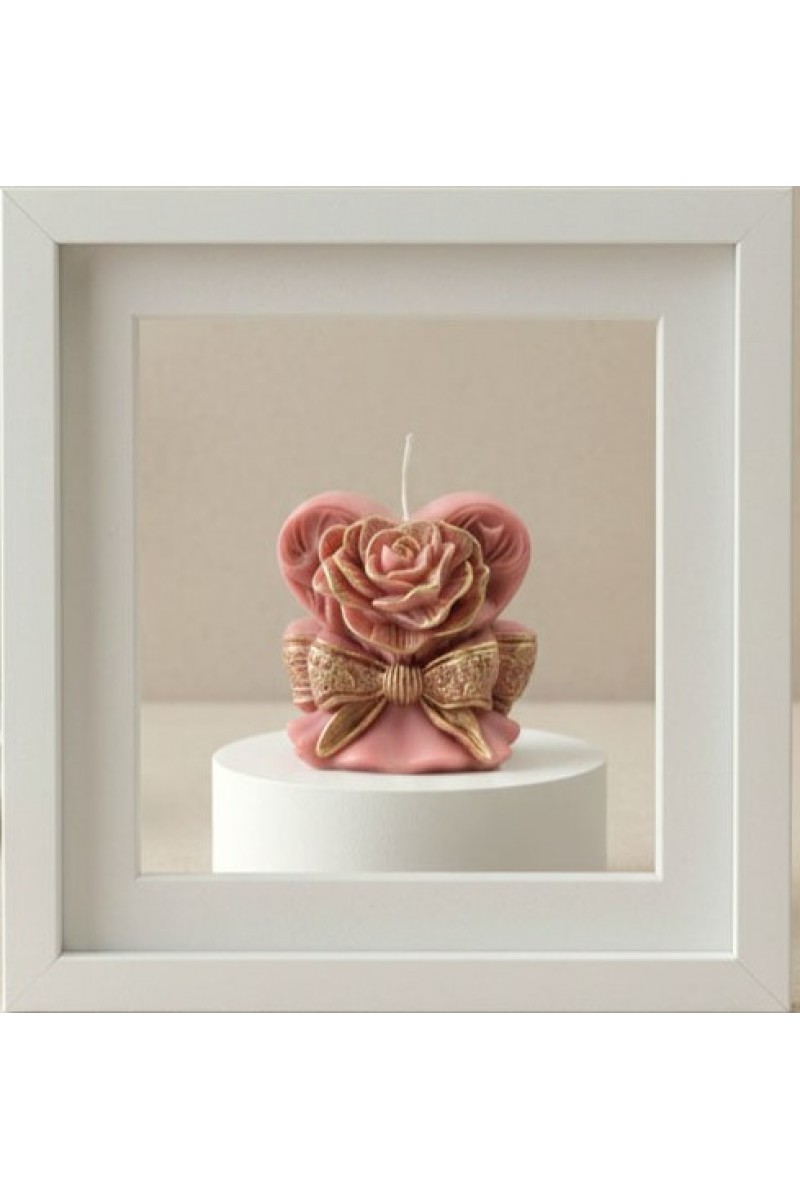 Ароматна свещ „Rose“ – House of Whims