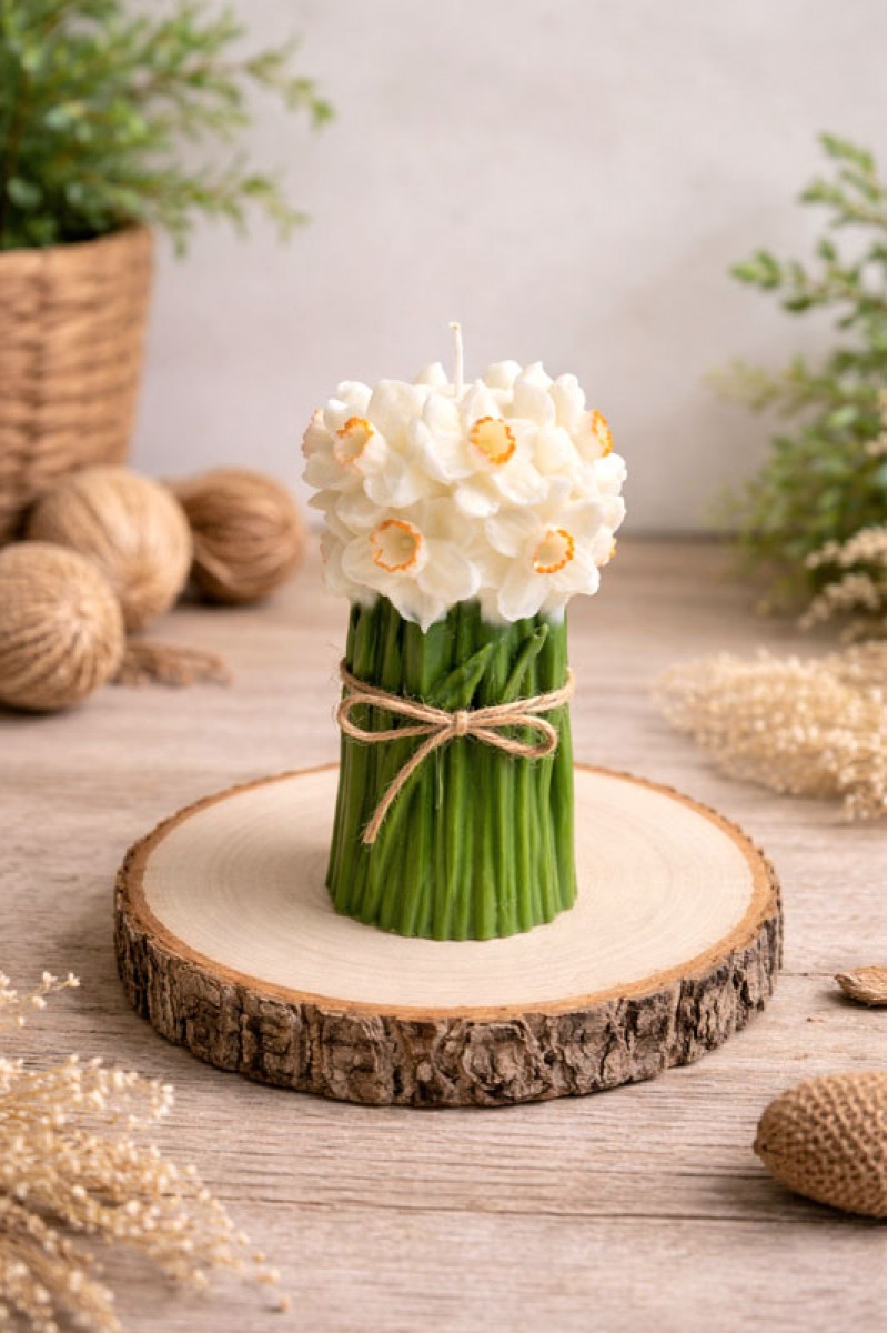 Декоративна свещ „Daffodil Bouquet“ – House of Whims
